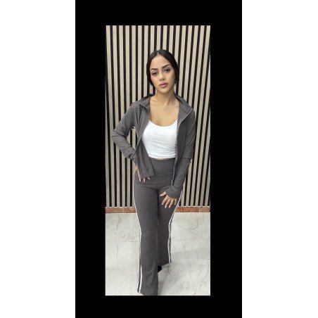 CONJUNTO DOS PIEZAS DEPORTE GRIS
