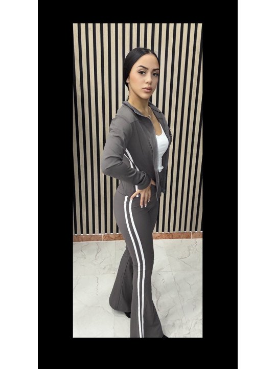 CONJUNTO DOS PIEZAS DEPORTE GRIS